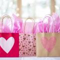 Gift bags 2067663 1920